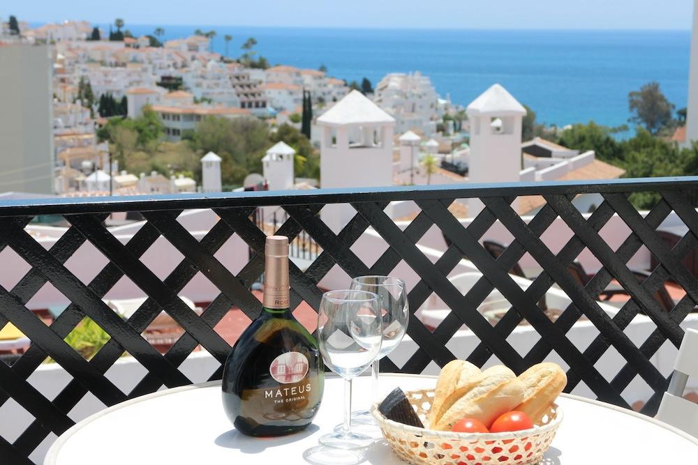 Apartment Verano Azul Nerja Eksteriør billede