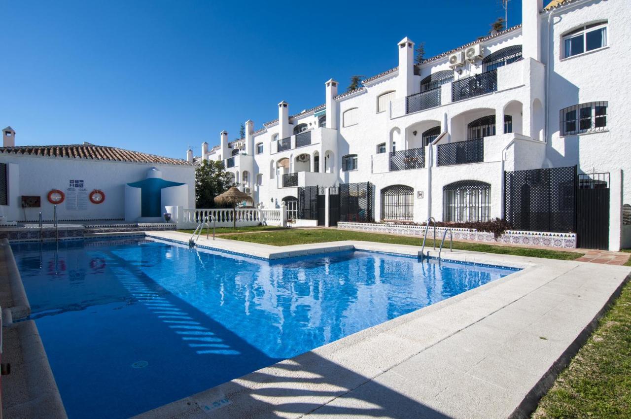 Apartment Verano Azul Nerja Eksteriør billede