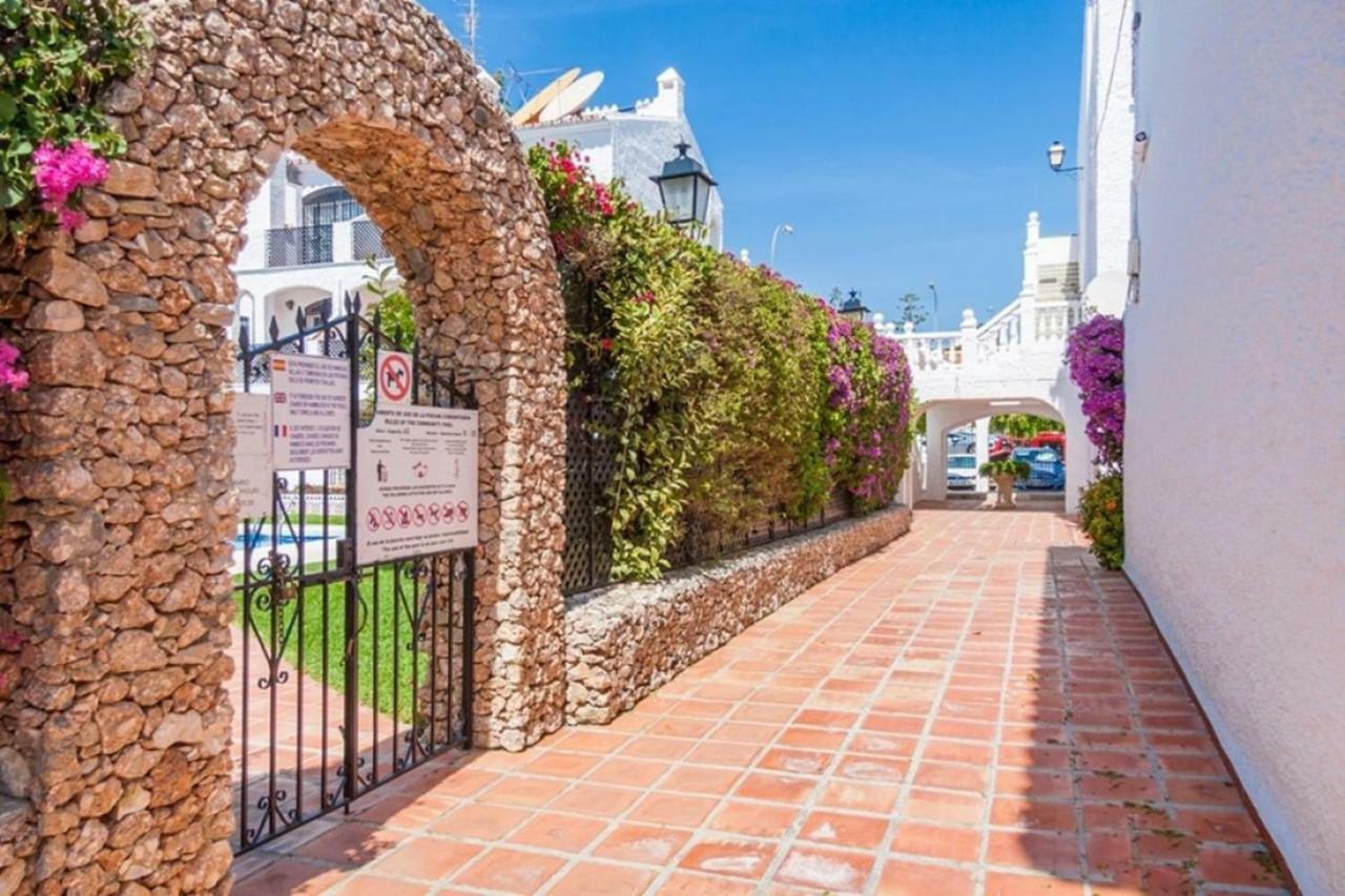 Apartment Verano Azul Nerja Eksteriør billede