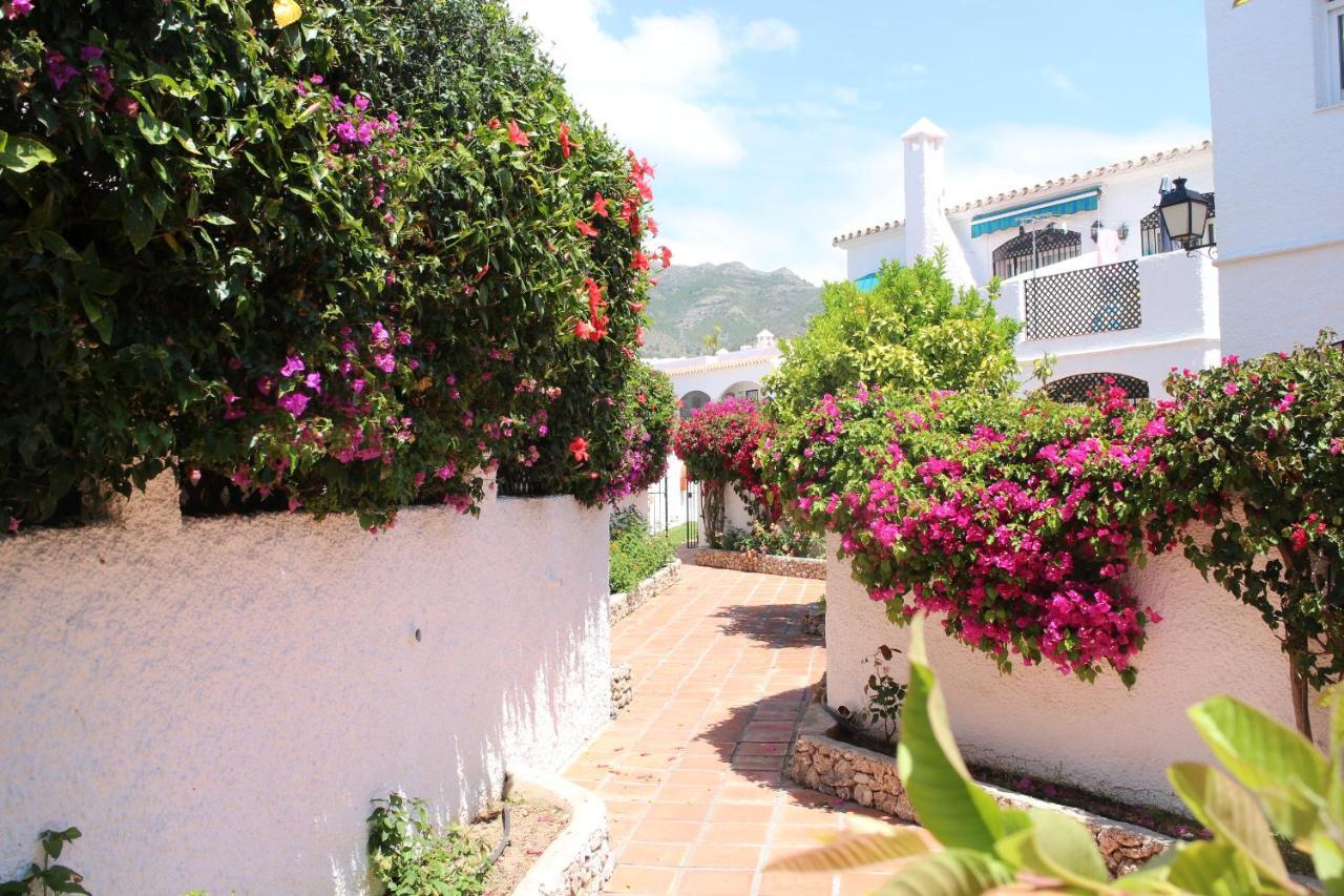 Apartment Verano Azul Nerja Eksteriør billede